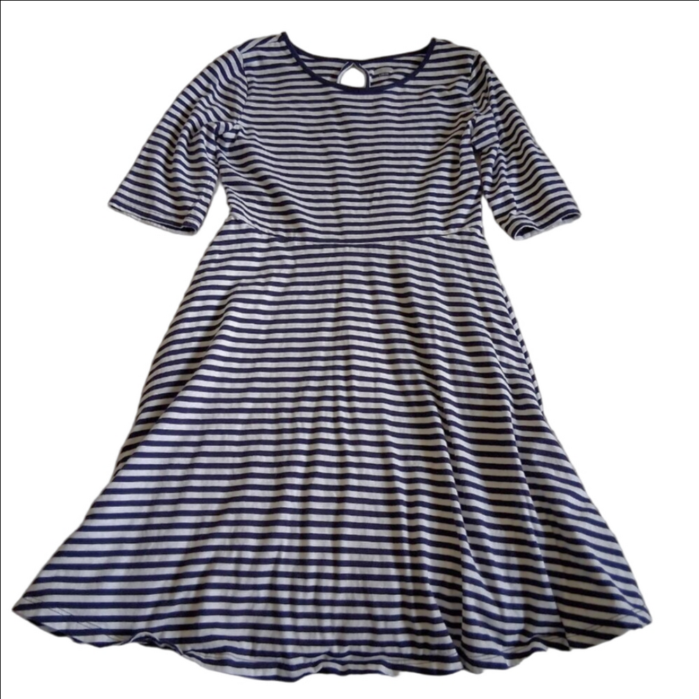 Bundle of Two Girl's Size Large Stripes & Florals Skater Style Casual Dresses - Picture 3 of 11